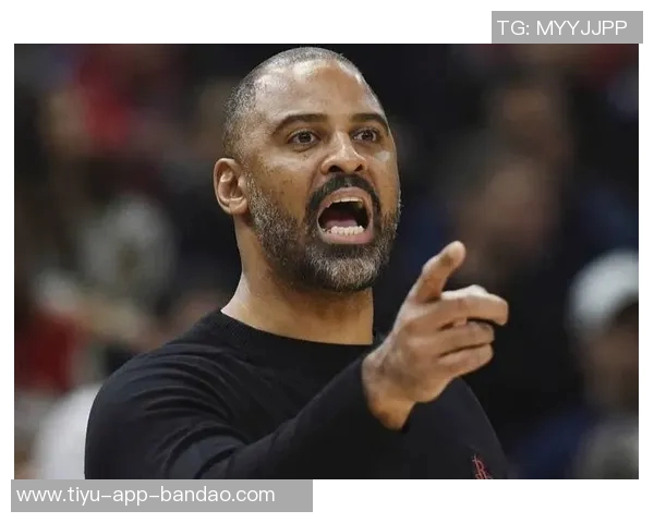 乌度卡谈球队表现与KD融入后的新目标追求