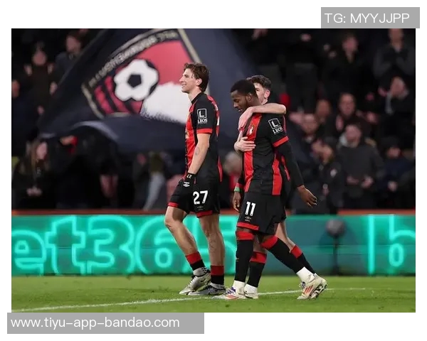 伯恩茅斯后卫塞内西拒绝续约马竞巴萨均表现出浓厚兴趣